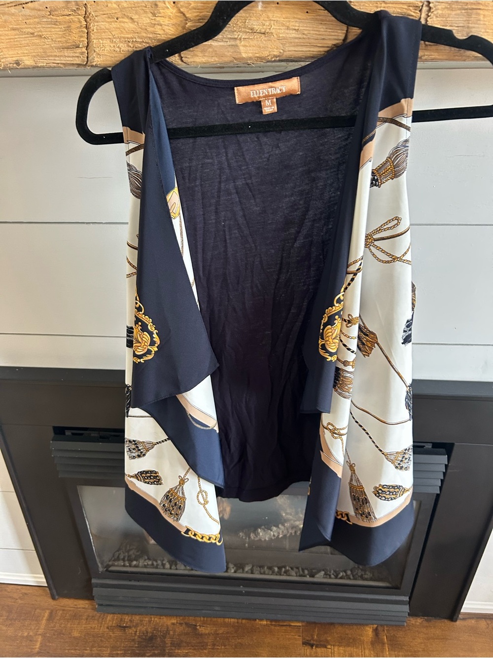 Ellen Tracy Navy and Cream Chain-Print Draped Vest